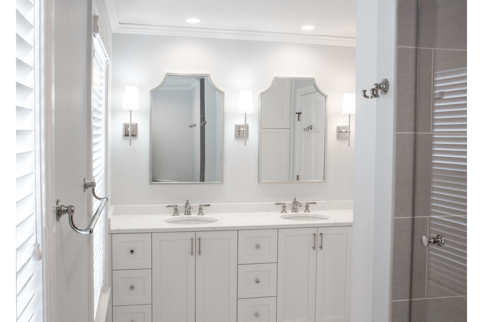 Primary Suites & Bathrooms by Elias Construction in Rochester, MN