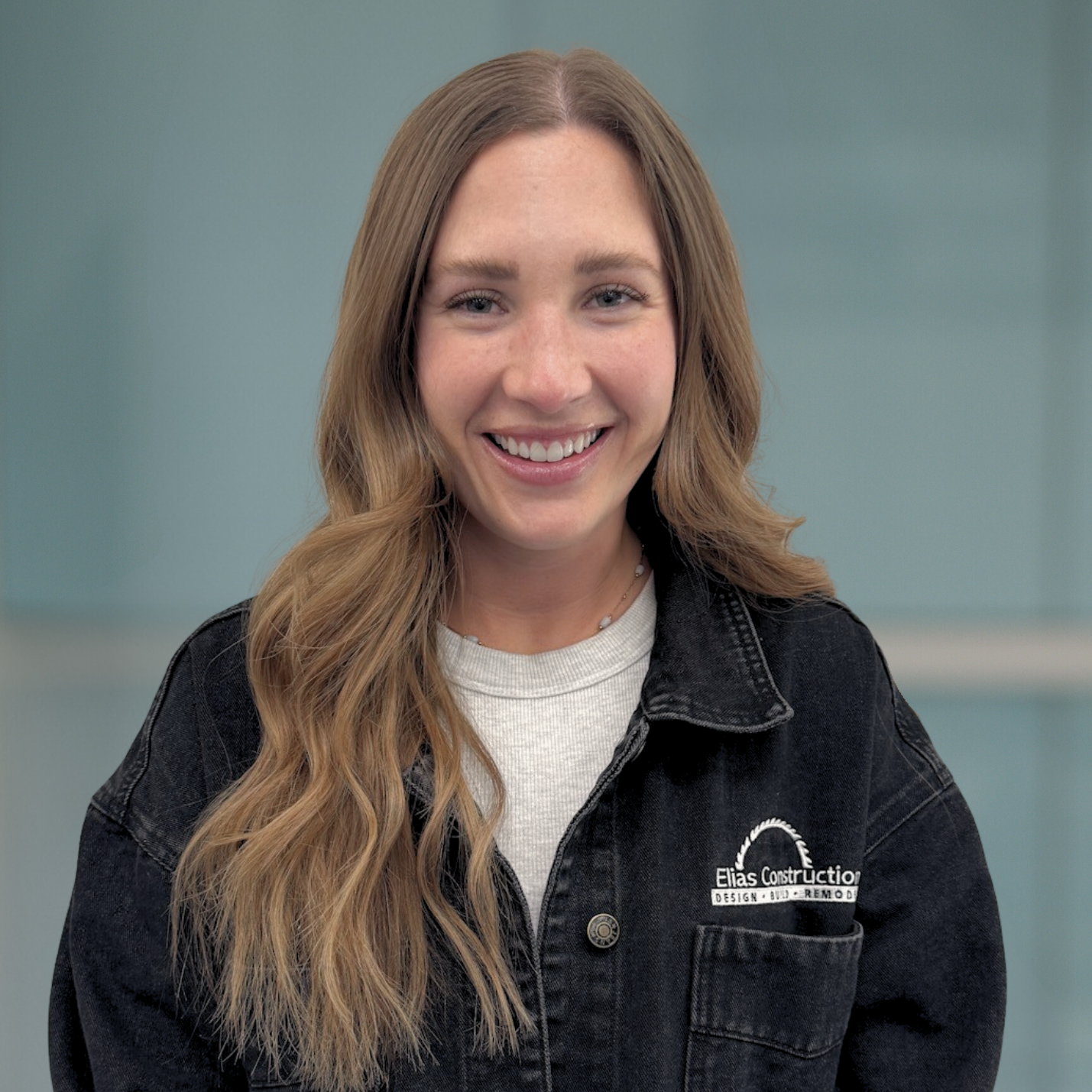 Lexi joined the team as a Cabinet Project Consultant after five years in the interior design industry. With a degree in Interior Design, she specializes in custom cabinetry and enjoys guiding clients through the design process to create spaces that are both functional and beautiful. Lexi is passionate about problem-solving, thoughtful design, and ensuring every client feels confident and excited about the final result. Outside of work, she enjoys boating with her fiance, Dawson, taking long walks with their dog, Billie, and spending time with friends and family.
